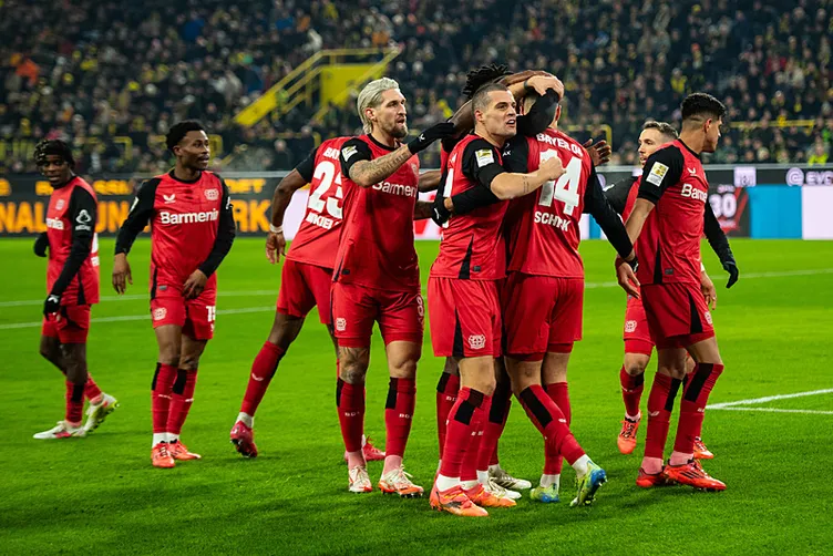 Nuri Şahin ilki yaşadı! Borussia Dortmund - Leverkusen arasında gol düellosu