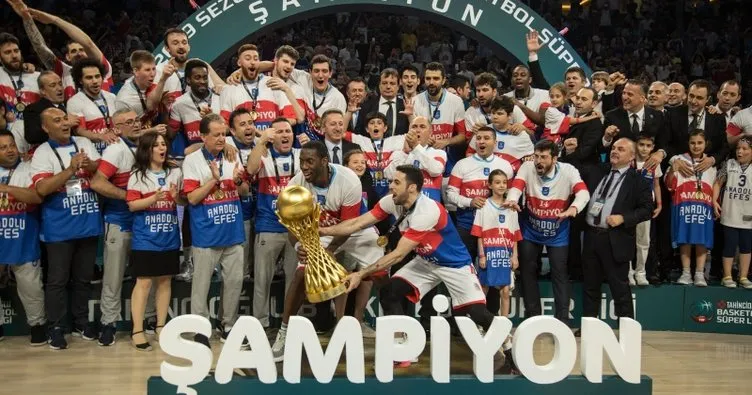 10 yıllık hasret sona erdi! Tahincioğlu Basketbol Süper Ligi’nde şampiyon Anadolu Efes