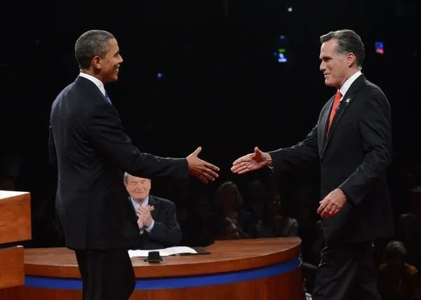 Obama, Romney kozlarını paylaştı