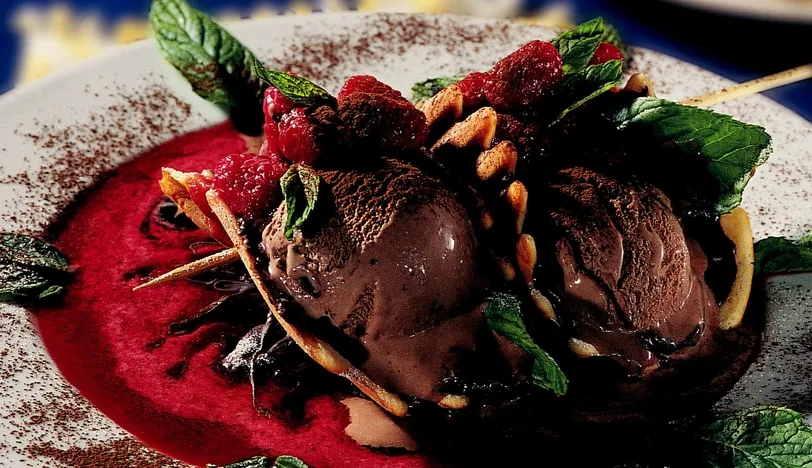 Dondurmalı Çikolatalı Waffle