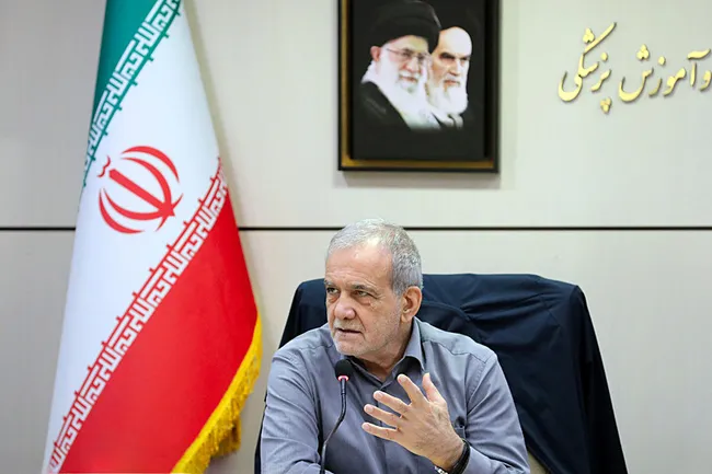 iran-cumhurbaskani-pezeskiyan-su-an-bir-anlasma-icin-en-iyi-zaman-1786201563620.jpg