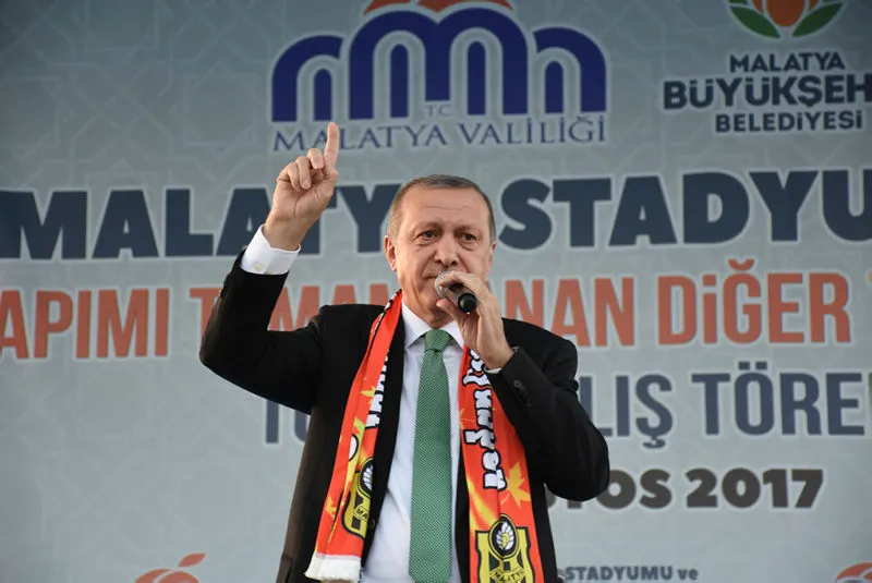 Cumhurbaşkanı Erdoğan: Darbeciler 2 çeşit elbise giyecek - 2