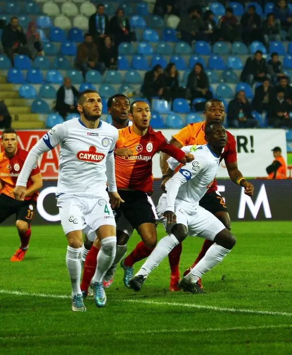 Çaykur Rizespor-Galatasaray maçından kareler