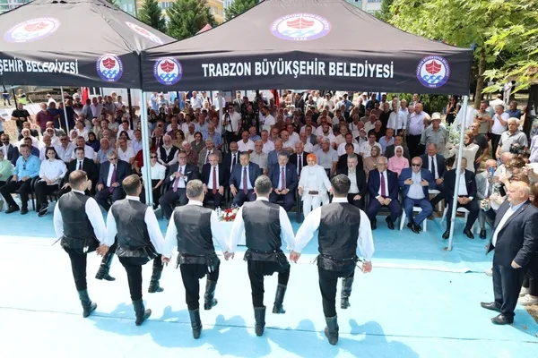 gelecege-dev-yatirim-cifte-temel-bilim-ve-hizmet-ayni-gun-yukseldi-1784634132171.jpg