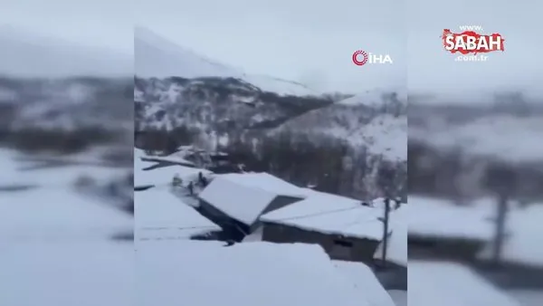 Bahçesaray'da kar yağışından dolayı 72 yerleşim yerinin yolu ulaşıma kapandı | Video