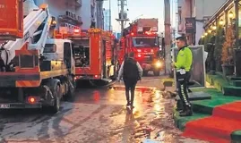 Bir evde yanmış 2 ceset bulundu