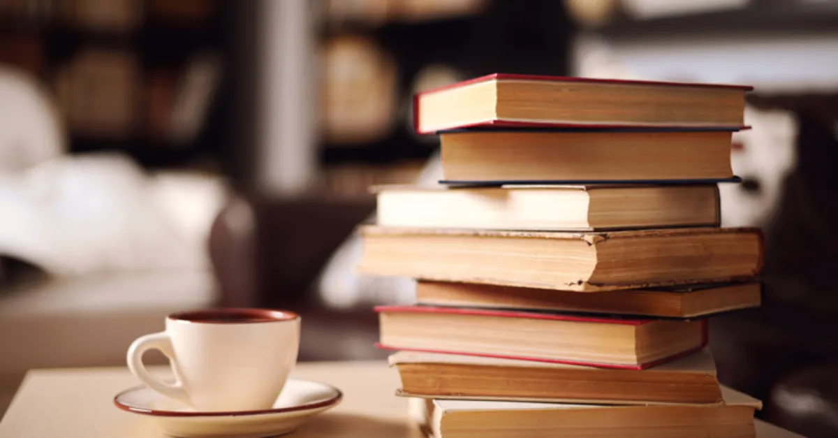 Cengiz Dağcı Kimdir? Cengiz Dağcı Öne Çıkan Eserleri, Yaşamı, Romanları ve Edebi Özellikleri