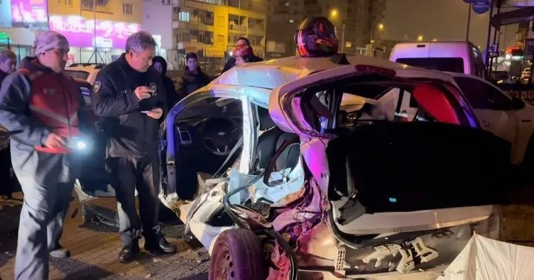 Otomobille park halindeki araçlara çarpan Kübra ağır yaralandı