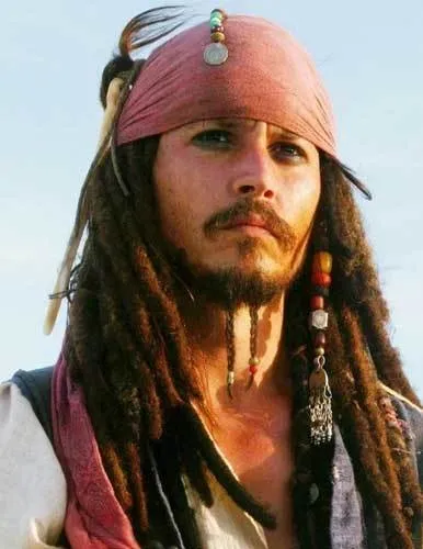 Kaptan Jack Sparrow dördüncü kez aramızda