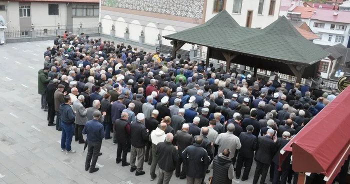 Trabzon’da ve Gümüşhane’de gıyabi cenaze namazı kılındı