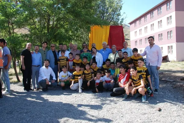 galatasaraydan-bingolun-kigi-ilcesine-satranc-evi-1720805687018.jpg