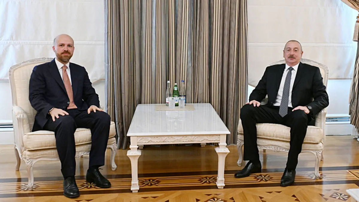 Aliyev, Dünya Etnospor Konfederasyonu Başkanı Bilal Erdoğan’ı kabul etti Aliyev, Dünya Etnospor Konfederasyonu Başkanı Bilal Erdoğan’ı kabul etti