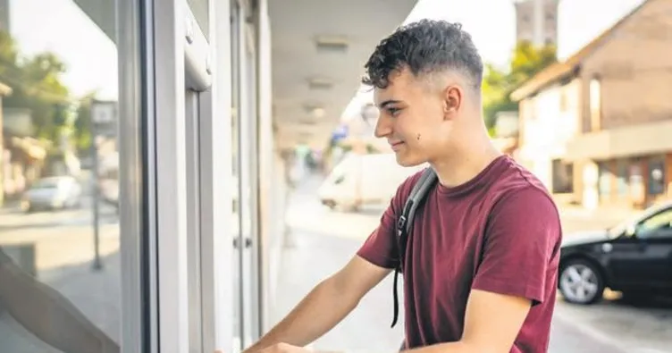 GSB’den öğrencilere çifte ödeme