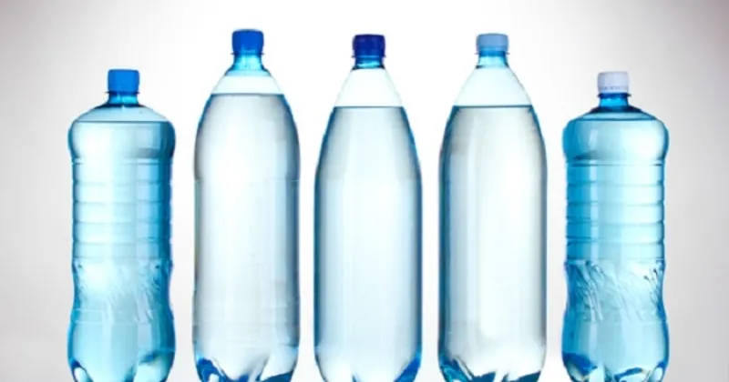 pet siselerin altinda neden numara