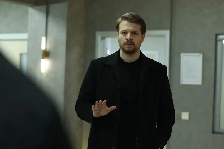 Oğlu için her şeyi yapmaya hazır!