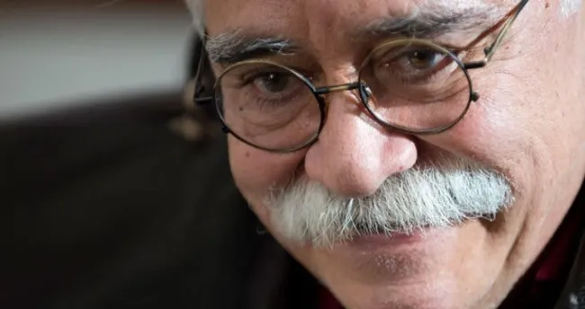 Levent Kırca ölümünün birinci yılında mezarı başında anıldı