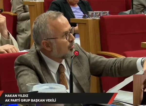 bunun-adi-soygun-izmirliden-su-faturalari-uzerinden-15-milyar-lira-fazla-para-tahsil-edildi-1784278277531.jpg