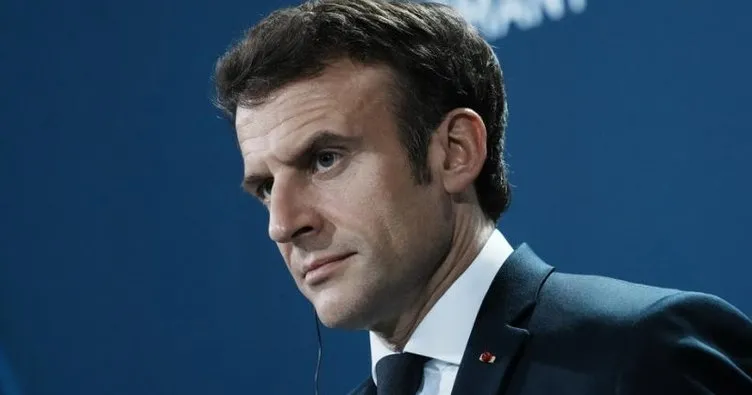 Fransa Cumhurbaşkanı Macron havacı kıyafeti giydi! Zelenskiy taklidi dendi