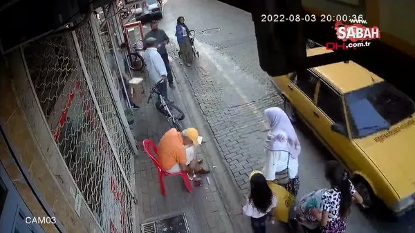 Aydın'da sokak köpekleri bisikletlilere saldırdı; O anlar kamerada | Video