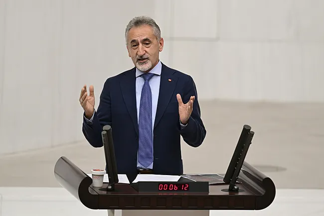 CHP'li Adıgüzel'den 'İmamoğlu' tepkisi: Siyaset değil, yalancılık!