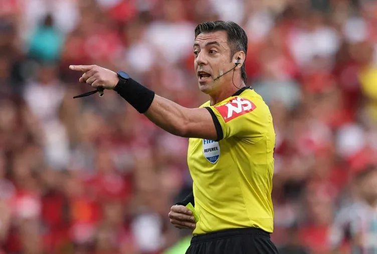 Dünyanın en iyi 10 futbol hakemi belli oldu! Listede Türk hakemi...