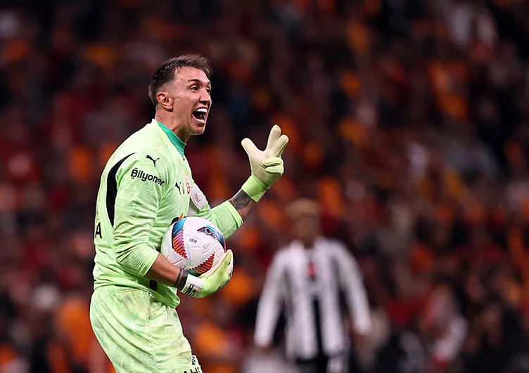 MUSLERA’NIN YERİNE TAM 21 ADAY: Galatasaray’ın izlediği kaleciler ortaya çıktı