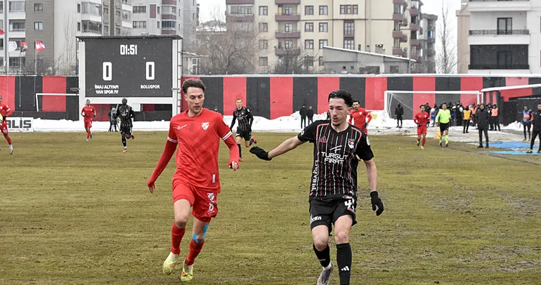 Boluspor tek attı 3 aldı!