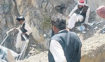 Otobüs vadiye uçtu: 18 ölü