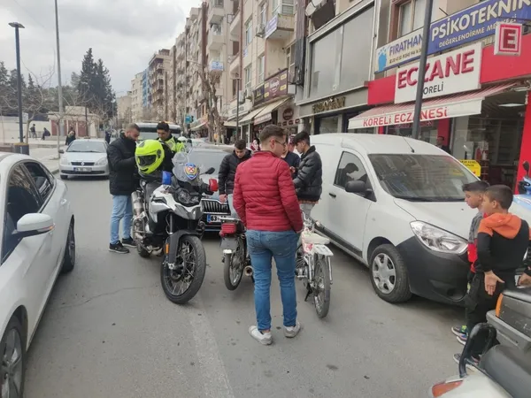sanliurfa-polisinden-siki-denetim-1645560426425.jpeg