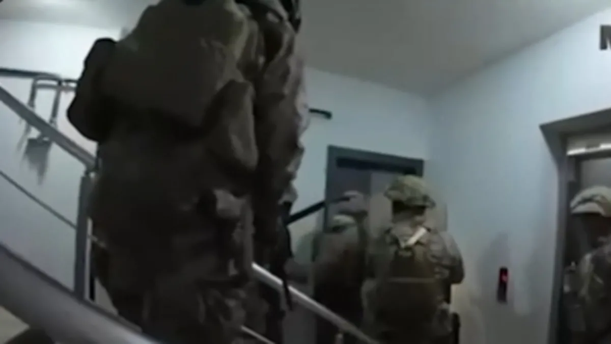 SON DAKİKA… Bayğaralar suç örgütüne operasyon: 15 şüpheliden 12’si tutuklandı! SON DAKİKA… Bayğaralar suç örgütüne operasyon: 15 şüpheliden 12’si tutuklandı!