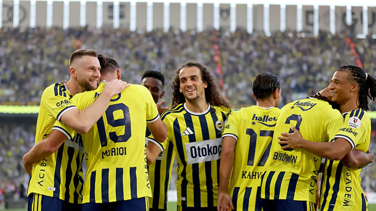 Fenerbahçe, Turan Tovuz Deplasmanında Sahaya Çıkıyor