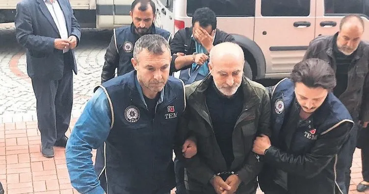 Erzurum’da 19 askere gözaltı