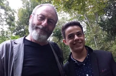 Liam Cunningham'dan mülteci arkadaşına sürpriz