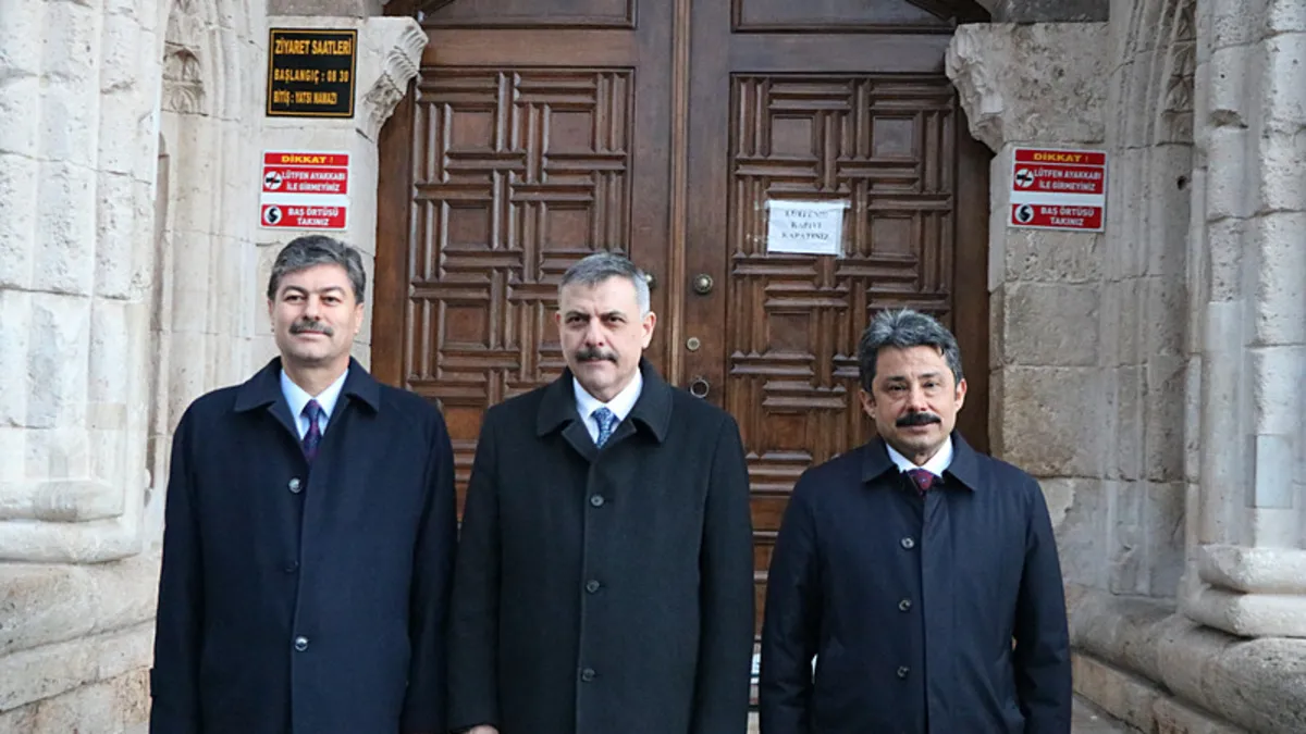 Bakan Çiftçi Kırşehir’de ziyaretlerde bulundu! Bakan Çiftçi Kırşehir’de ziyaretlerde bulundu!