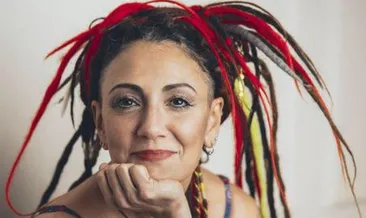 Özlem Tekin Kimdir?