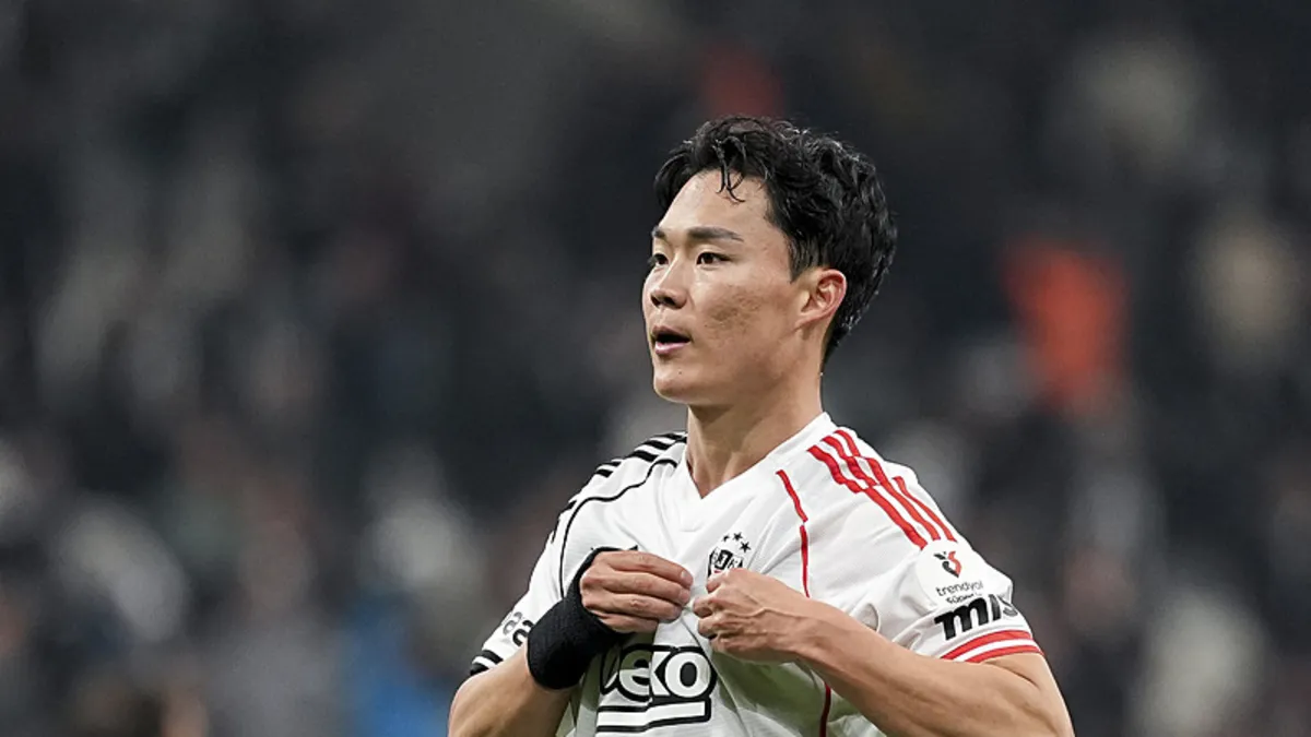 <img src="https://iasbh.tmgrup.com.tr/fb7c5a/1200/675/0/0/800/450?u=https://isbh.tmgrup.com.tr/sbh/2026/04/12/fenerbahcede-marco-asensionun-son-durumu-belli-oldu-1775976084808.jpg" alt="Fenerbahçe'de Marco Asensio'nun son durumu belli oldu!" /><br />Fenerbahçe'nin Beşiktaş ile oynadığı derbide sakatlık geçiren Marco Asensio'nun sağlık durumuna ilişkin yeni bir gelişme yaşandı.<a href="https://www.sabah.com.tr/spor/futbol/2026/04/12/fenerbahcede-marco-asensionun-son-durumu-belli-oldu">Devamı için