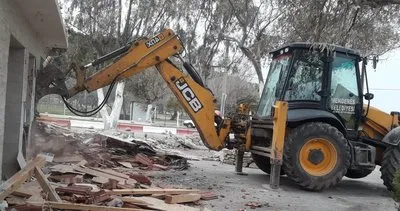 CHP’li Menderes Belediyesi ekmek teknelerini başlarına yıktı