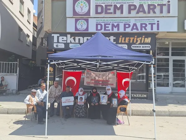 muslu-ailelerin-eylemi-suruyor-1785329251766.jpg