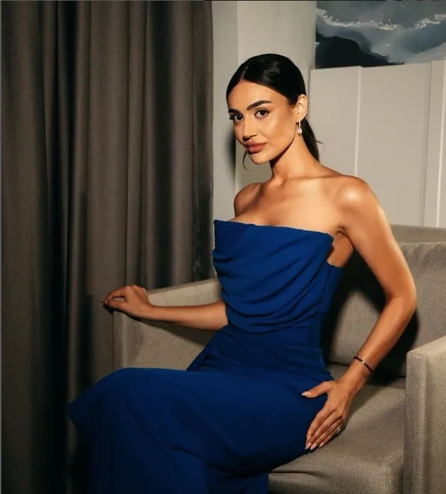 ’Müzikte sınır koymayı sevmiyorum’ demişti! Şarkıcı Elif Buse Doğan’ın değişen tarzı dikkat çekti!