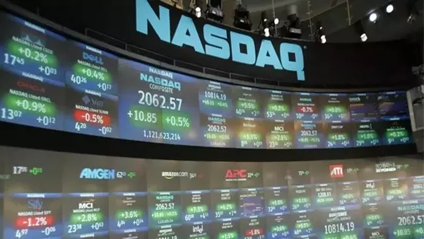 fed-sonrasi-wall-streette-satis-dalgasi-sp-500-ve-nasdaq-sahin-mesajlarla-dususe-gecti-1781761460901.jpeg