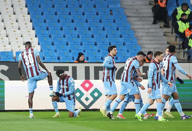 canli-trabzonspor-kayserispor-deplasmaninda-iste-fatih-tekkenin-ilk-11-tercihi-1773065663352.jpg