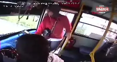 Kocaeli’de halk otobüsüne giren köpek yolcuları korkuttu