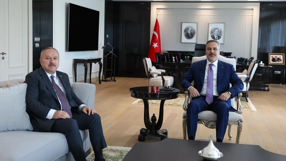 Dışişleri Bakanı Hakan Fidan ve Emniyet Genel Müdürü Ali Fidan görüşmesi