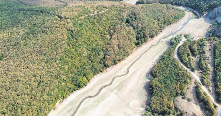 İstanbul’a su veren iki baraj kurudu
