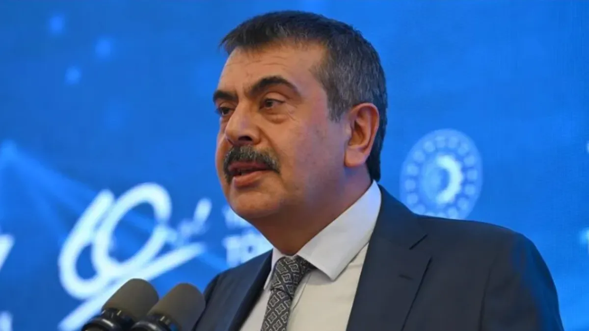 Milli Eğitim Bakanı Yusuf Tekin’den 2026-YKS paylaşımı: Gençlerimiz ve kıymetli aileleri için hayırlara vesile olmasını diliyorum Milli Eğitim Bakanı Yusuf Tekin’den 2026-YKS paylaşımı: Gençlerimiz ve kıymetli aileleri için hayırlara vesile olmasını diliyorum