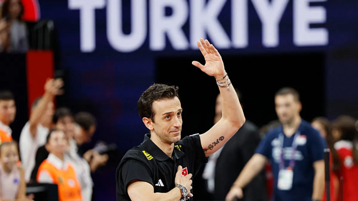 Filenin Sultanları'nda Daniele Santarelli ile 5. şampiyonluk