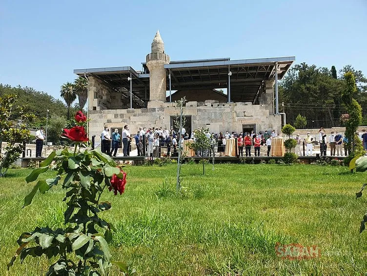 Osmaniye’deki tarihi Ala Cami 96 yıl sonra cemaatine kavuştu