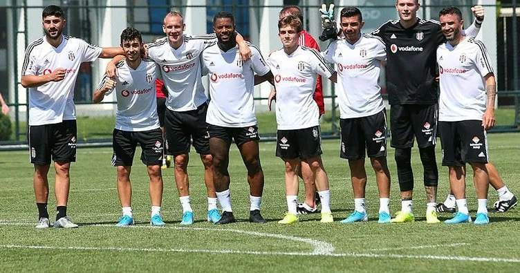 Caner Erkin Beşiktaş - Rizespor maçında oynayacak mı?
