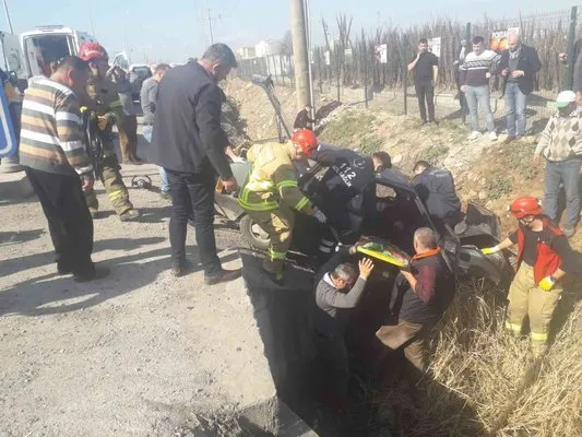 Bandırma’daki trafik kazasında yaralanan 2 kişi hayatını kaybetti