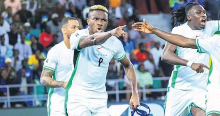 Osimhen’den gövde gösterisi